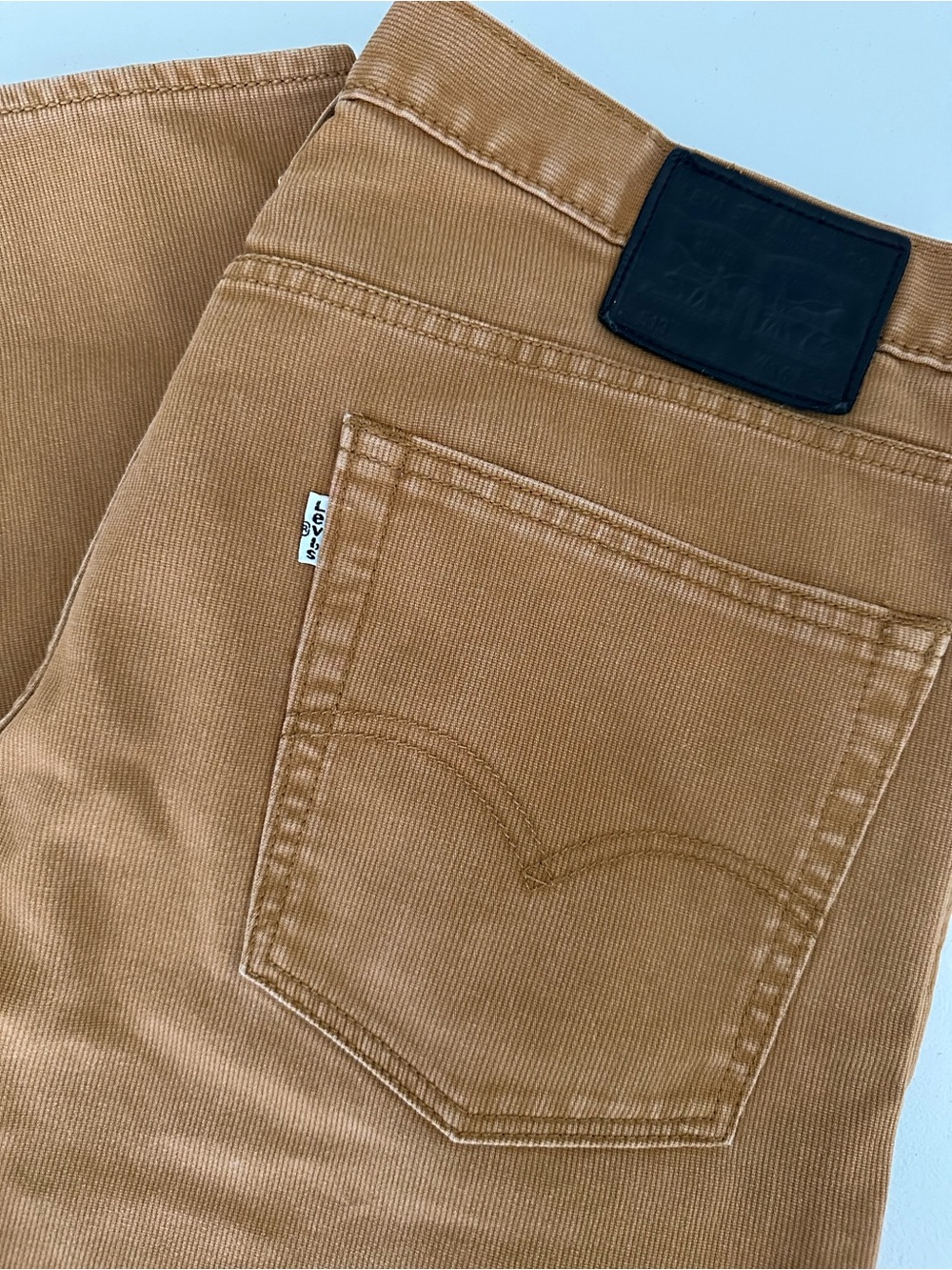 Levi's Men's 513 Slim Straight Men’s Jeans in Harvest Gold/Caraway Tan W36/L32